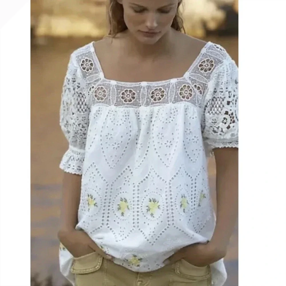 Anthropologie White Eyelet Lace Embroidered Floral Puff Sleeve Forever that Girl